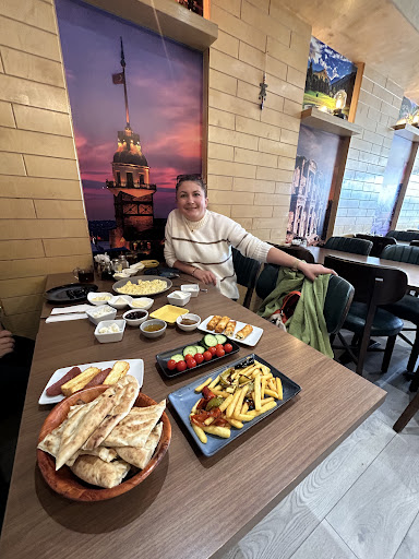 Photo of ÖzAntepliler / Pide-Lahmacun-Tava - 190 Hertford Rd, Enfield EN3 5AZ